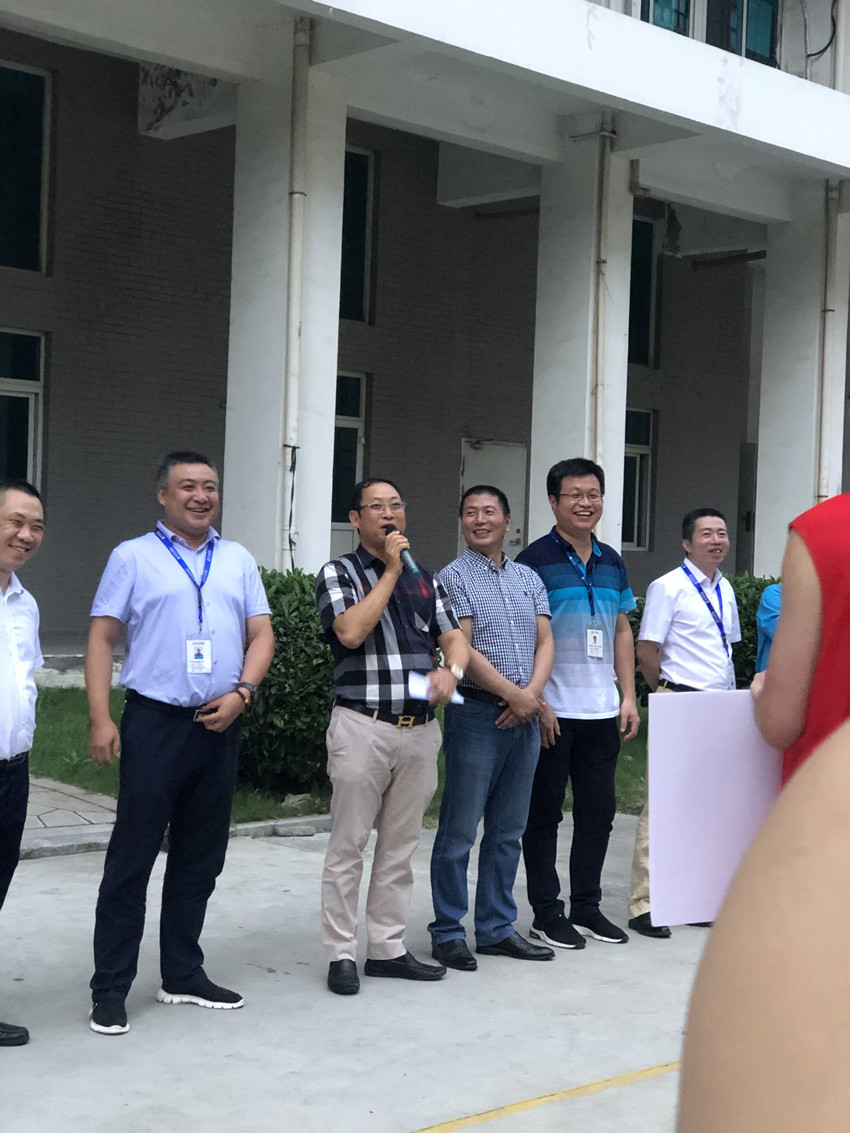 致辞_副本.jpg 致辞_副本.jpg